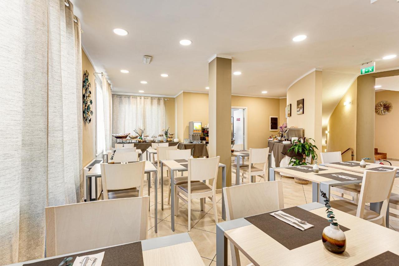 Hotel Le Dune Lido Adriano Extérieur photo